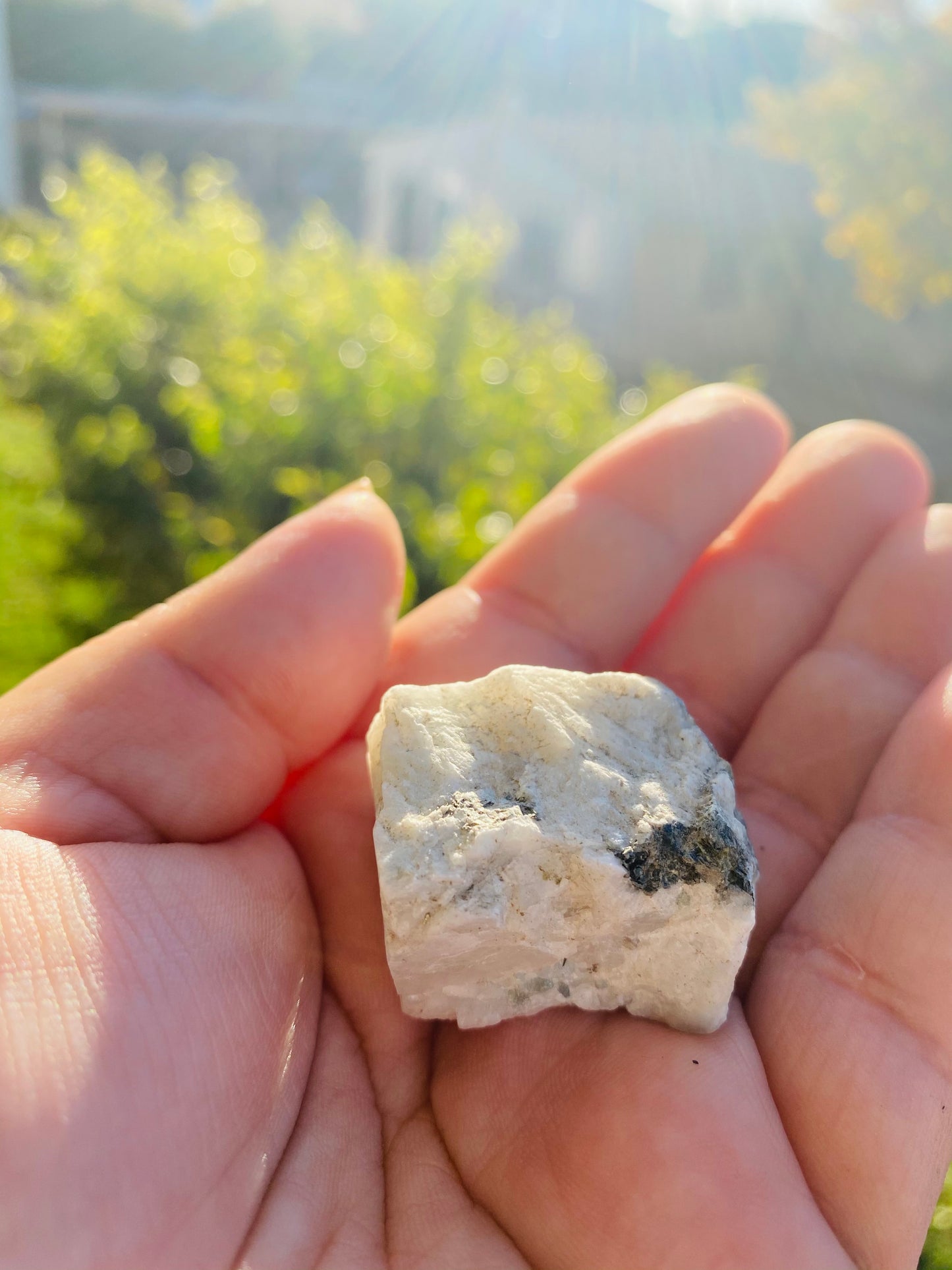 Raw Moonstone (Medium)